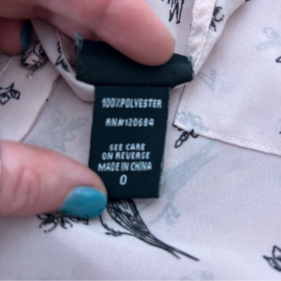 TORRID | Sheer Pink Chiffon Bird Print Henley Blouse - Picture 8 of 15